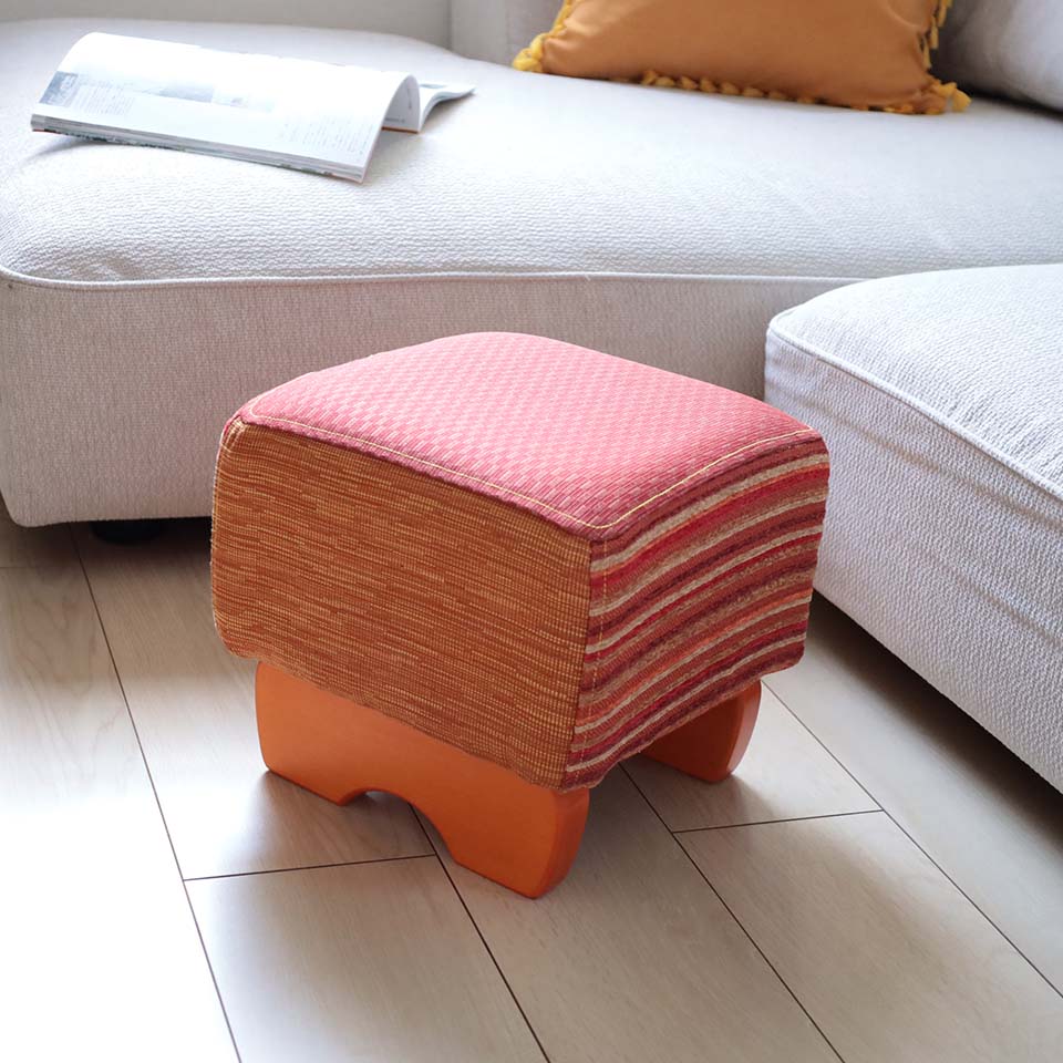 WARASHI MONPE STOOL【数量限定品】