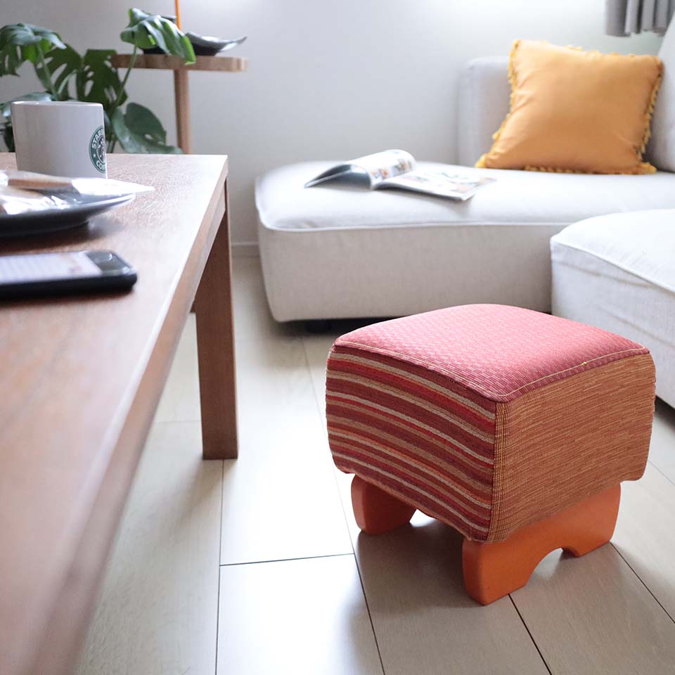 WARASHI MONPE STOOL【数量限定品】