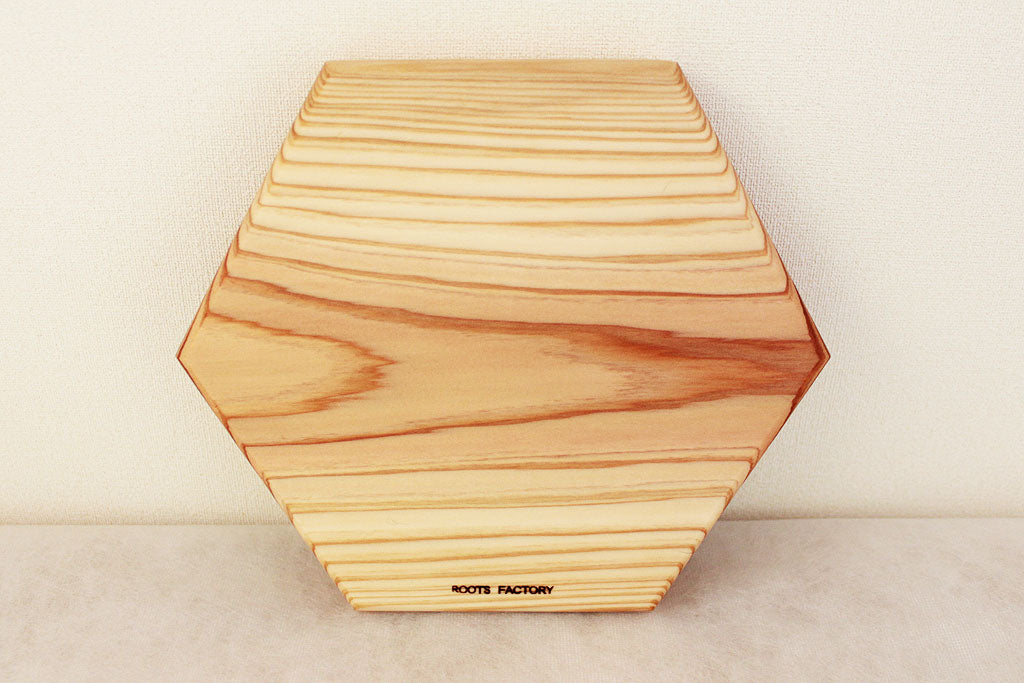 六角太郎 六角形のカッティングボード 暮らしを楽しむ木製プレートトレイ