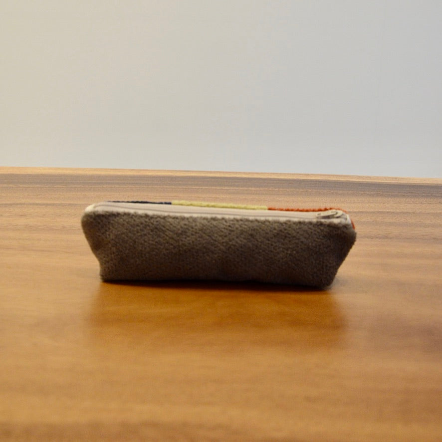 椅子からの贈り物3色パッチワークペンケース