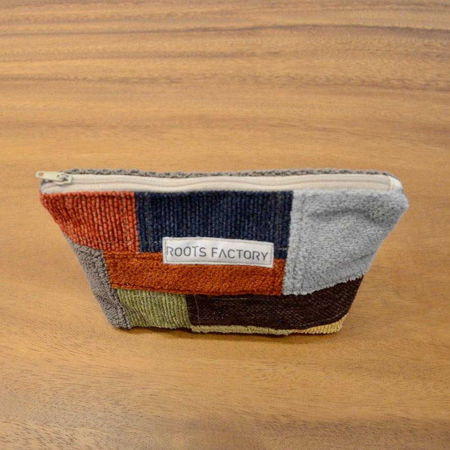 椅子からの贈り物パッチワークポーチ M