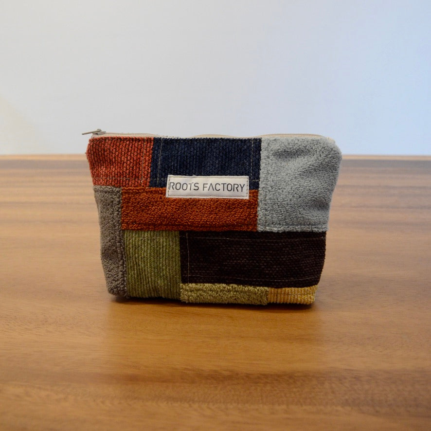 椅子からの贈り物パッチワークポーチ M