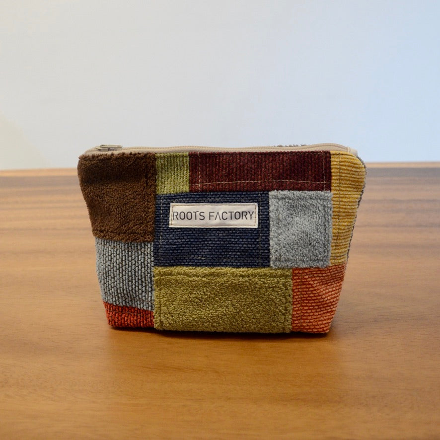 椅子からの贈り物パッチワークポーチ M