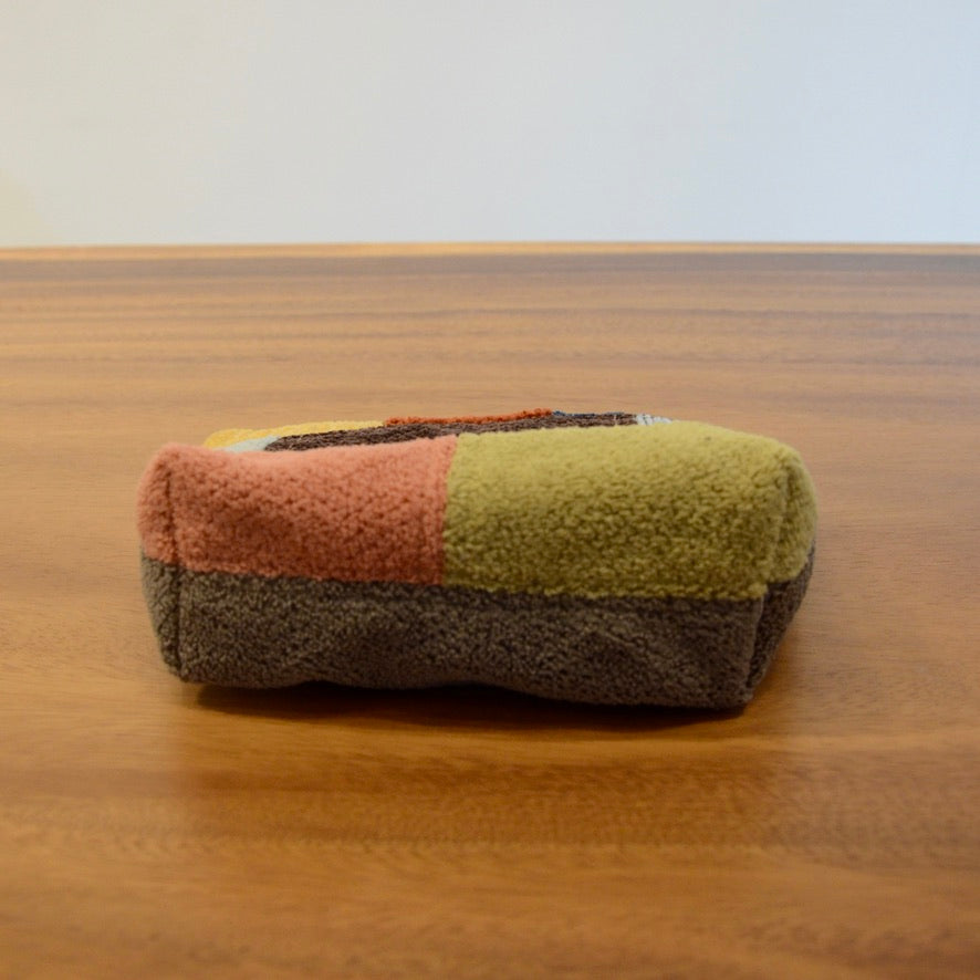 椅子からの贈り物パッチワークポーチ M