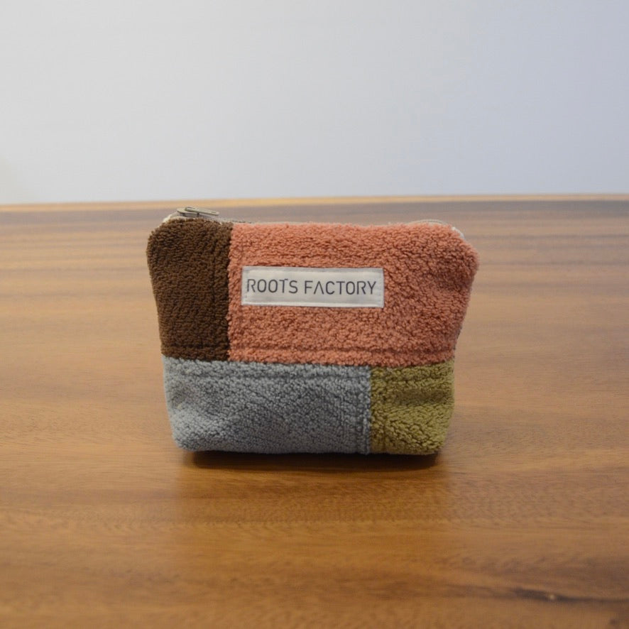 椅子からの贈り物パッチワークポーチ S